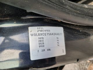 bontott OPEL MERIVA A Bal első Gumikéder