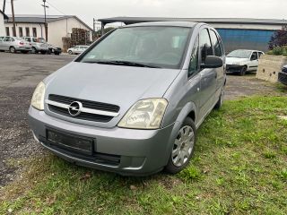 bontott OPEL MERIVA A Bal első Gumikéder