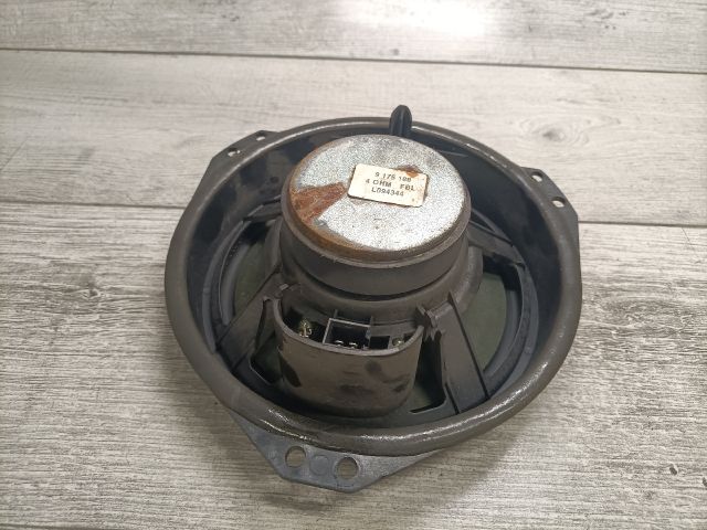 bontott OPEL MERIVA A Bal első Hangszóró