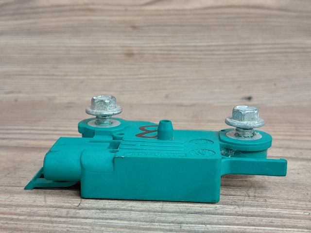 bontott OPEL MERIVA A Bal első Oldal Ütközés Érzékelő