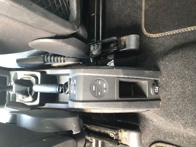 bontott OPEL MERIVA A Bal első Övfeszítő