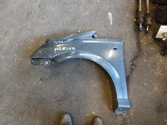 bontott OPEL MERIVA A Bal első Sárvédő