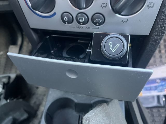 bontott OPEL MERIVA A Bal első Ülés