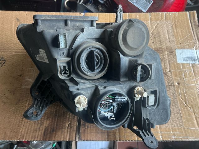 bontott OPEL MERIVA A Bal Fényszóró