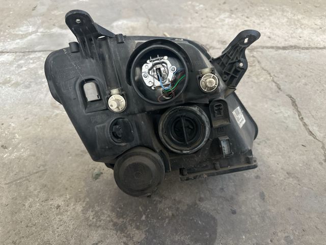 bontott OPEL MERIVA A Bal Fényszóró