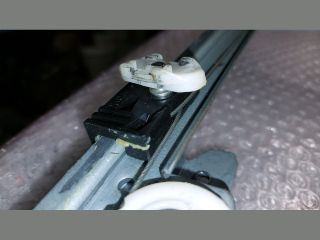 bontott OPEL MERIVA A Bal hátsó Ablakemelő Szerkezet (Mechanikus)