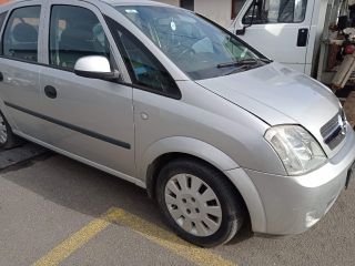 bontott OPEL MERIVA A Bal hátsó Ablakvezető Gumi