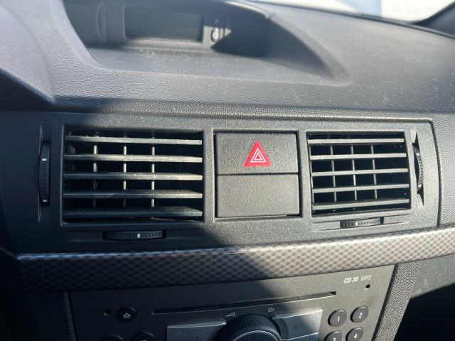 bontott OPEL MERIVA A Bal hátsó Ajtó Kárpit