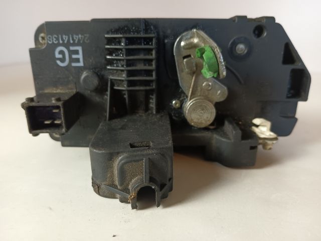 bontott OPEL MERIVA A Bal hátsó Ajtózár