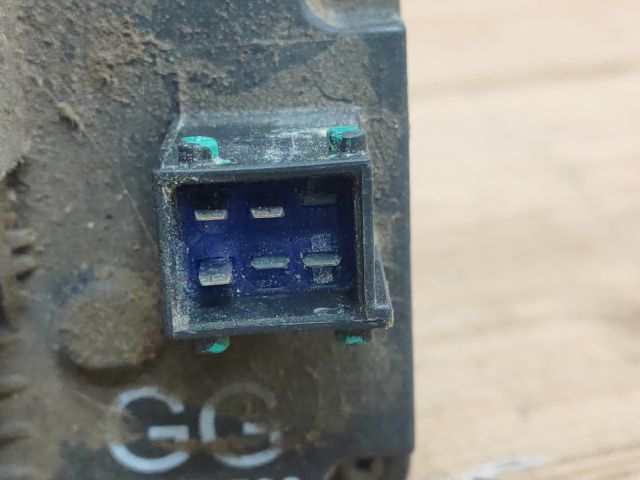 bontott OPEL MERIVA A Bal hátsó Ajtózár