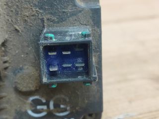 bontott OPEL MERIVA A Bal hátsó Ajtózár