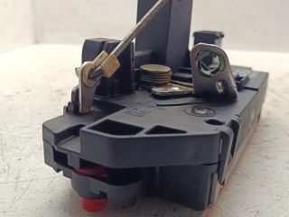 bontott OPEL MERIVA A Bal hátsó Ajtózár