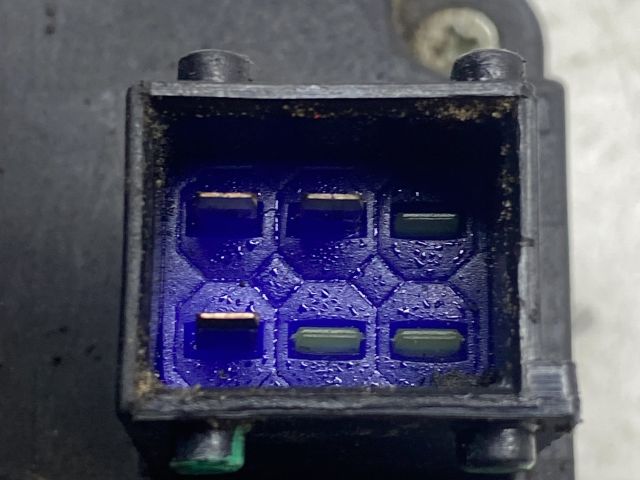 bontott OPEL MERIVA A Bal hátsó Ajtózár