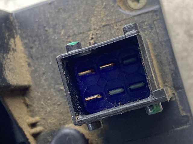 bontott OPEL MERIVA A Bal hátsó Ajtózár