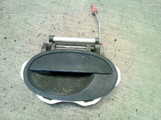 bontott OPEL MERIVA A Bal hátsó Külső Kilincs