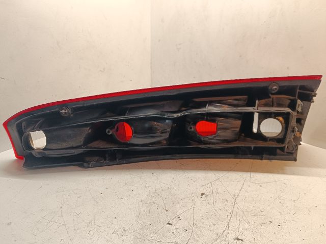 bontott OPEL MERIVA A Bal Hátsó Lámpa