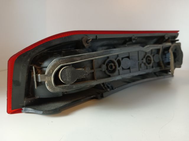 bontott OPEL MERIVA A Bal Hátsó Lámpa