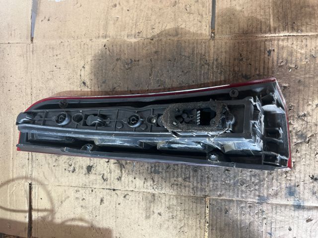 bontott OPEL MERIVA A Bal Hátsó Lámpa