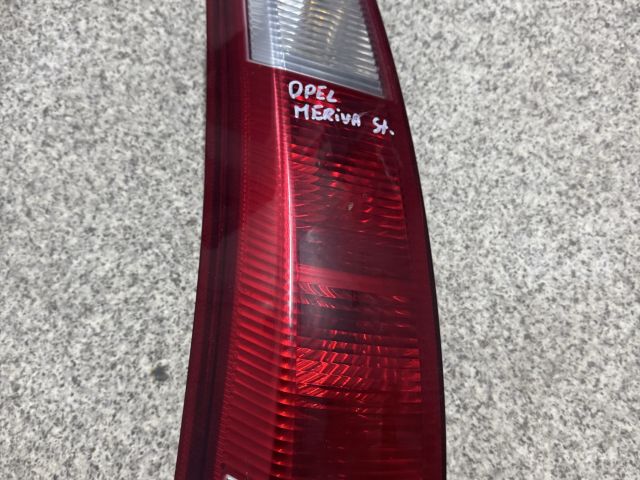 bontott OPEL MERIVA A Bal Hátsó Lámpa