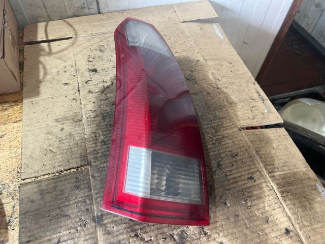 bontott OPEL MERIVA A Bal Hátsó Lámpa