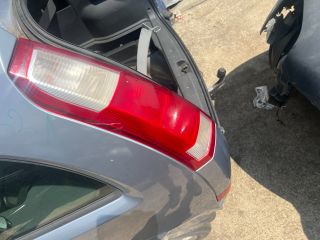 bontott OPEL MERIVA A Bal Hátsó Lámpa