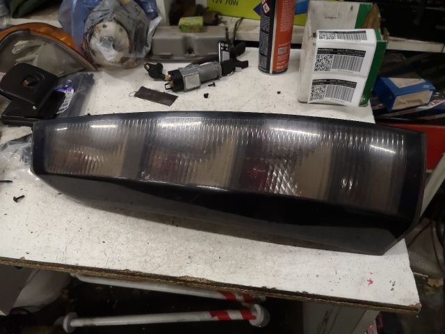 bontott OPEL MERIVA A Bal Hátsó Lámpa