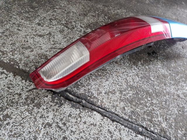 bontott OPEL MERIVA A Bal Hátsó Lámpa