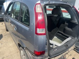 bontott OPEL MERIVA A Bal Hátsó Lámpa