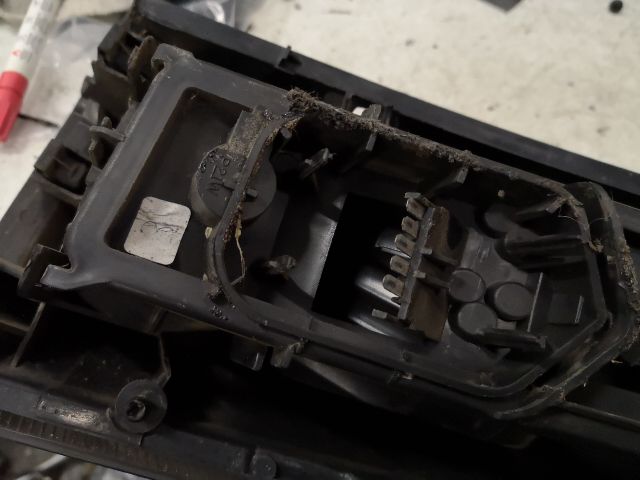 bontott OPEL MERIVA A Bal Hátsó Lámpa