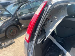 bontott OPEL MERIVA A Bal Hátsó Lámpa