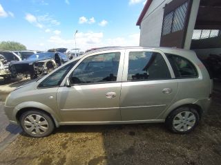 bontott OPEL MERIVA A Bal Hátsó Lámpa