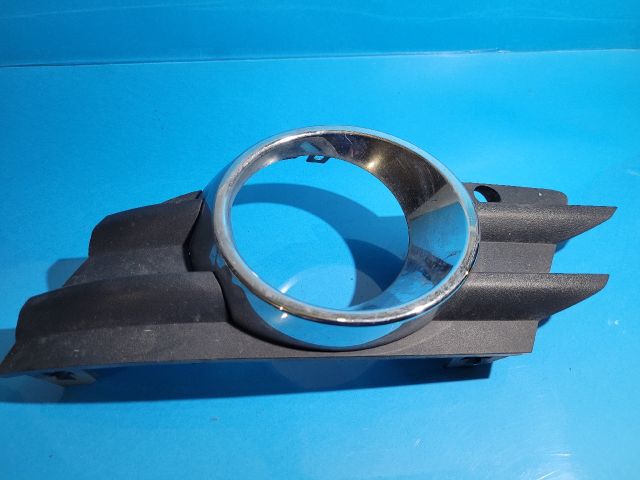 bontott OPEL MERIVA A Bal Ködlámpa Rács