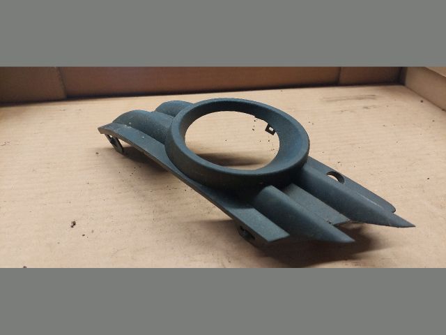 bontott OPEL MERIVA A Bal Ködlámpa Rács