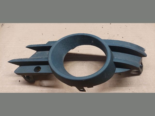 bontott OPEL MERIVA A Bal Ködlámpa Rács