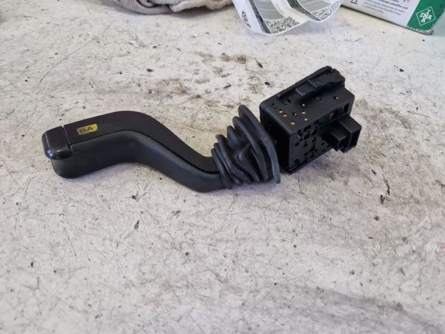 bontott OPEL MERIVA A Bal Kormánykapcsoló Irányjelző