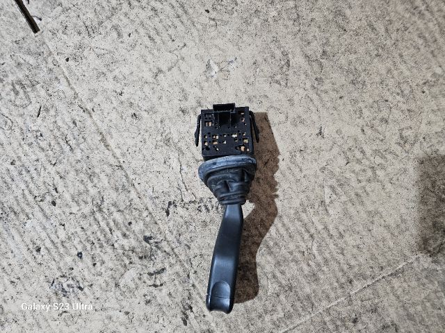 bontott OPEL MERIVA A Bal Kormánykapcsoló Irányjelző