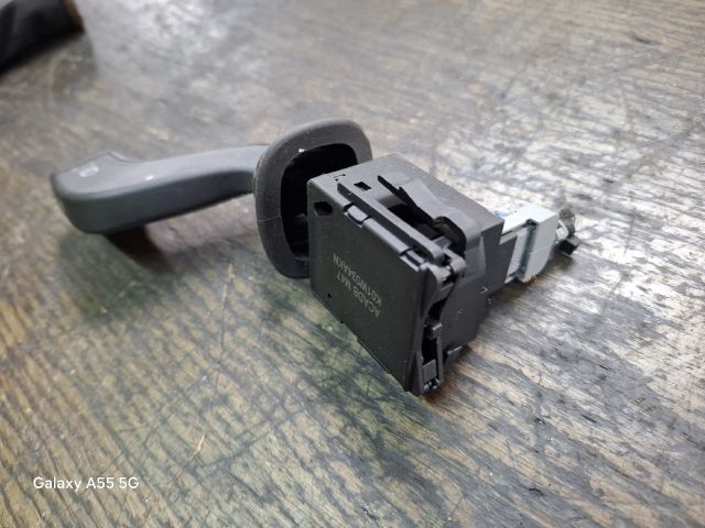 bontott OPEL MERIVA A Bal Kormánykapcsoló Irányjelző