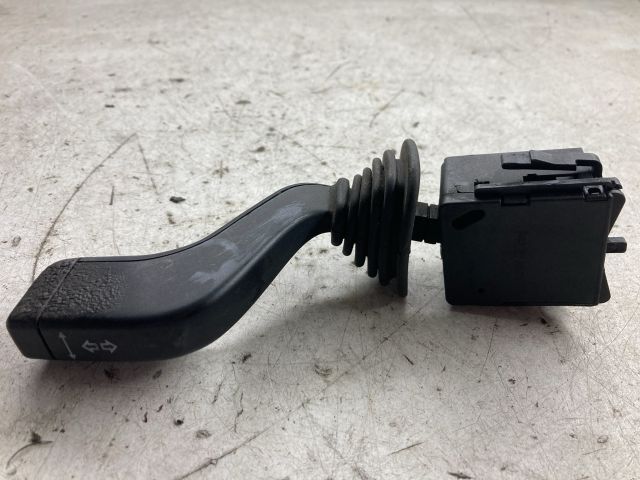 bontott OPEL MERIVA A Bal Kormánykapcsoló Irányjelző