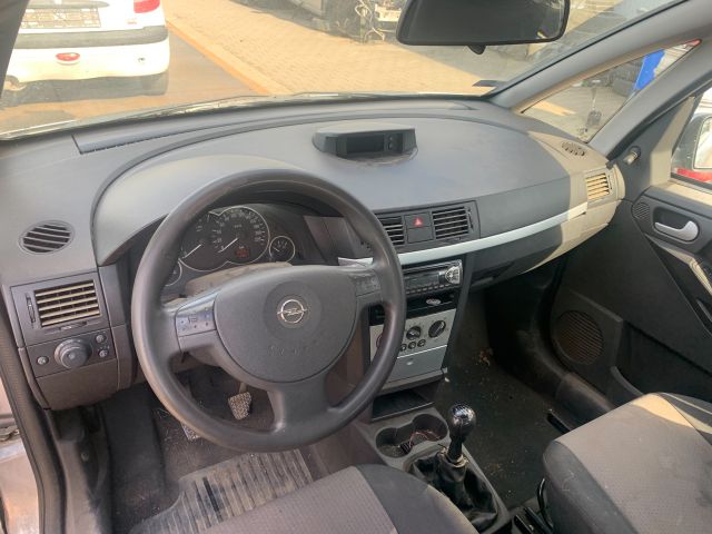 bontott OPEL MERIVA A Bal Napellenző