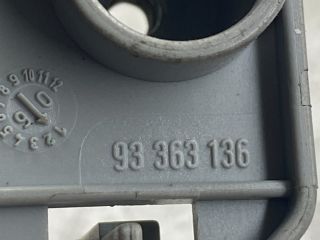 bontott OPEL MERIVA A Biztosítéktábla Doboz