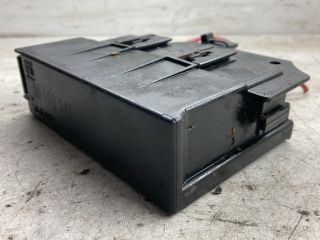 bontott OPEL MERIVA A Biztosítéktábla Doboz