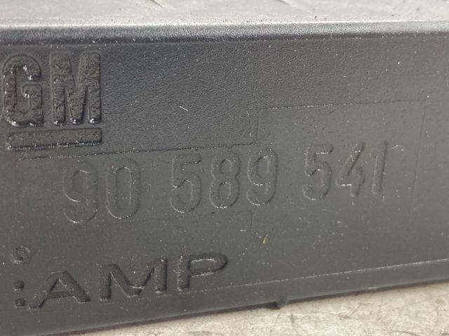 bontott OPEL MERIVA A Biztosítéktábla Doboz