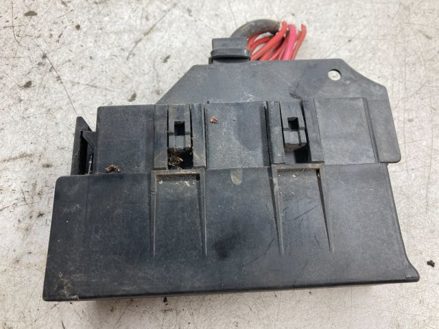 bontott OPEL MERIVA A Biztosítéktábla Doboz