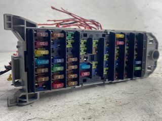 bontott OPEL MERIVA A Biztosítéktábla Doboz