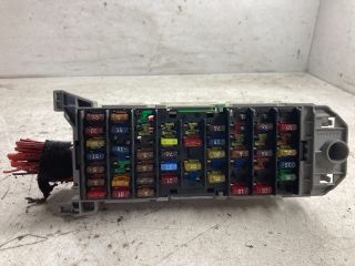 bontott OPEL MERIVA A Biztosítéktábla Doboz