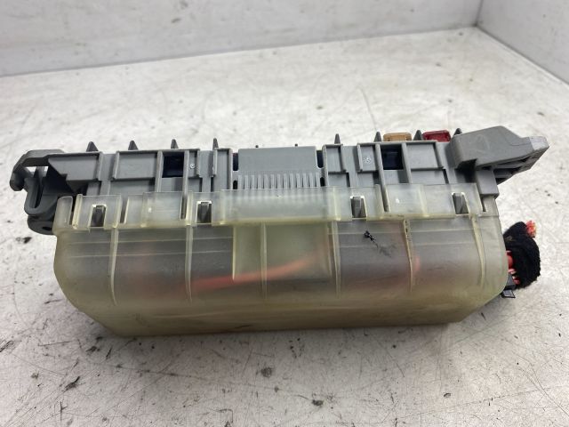 bontott OPEL MERIVA A Biztosítéktábla Doboz