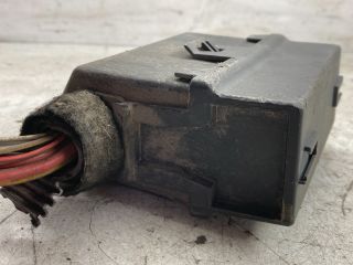 bontott OPEL MERIVA A Biztosítéktábla Doboz