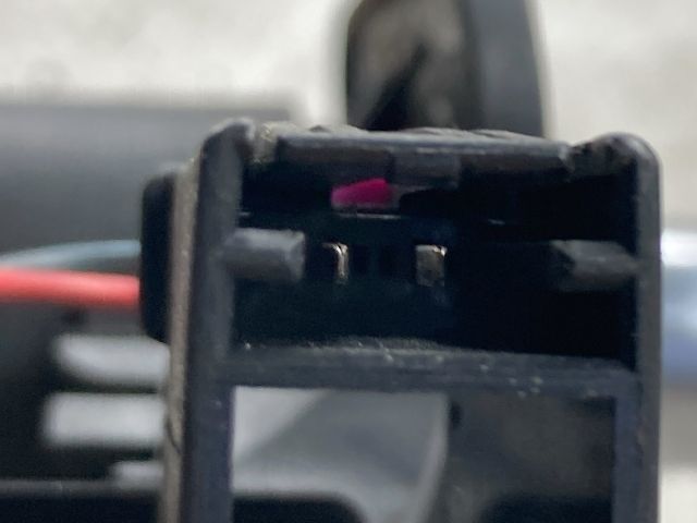 bontott OPEL MERIVA A Csomagtér Nyitó Kar / Gomb