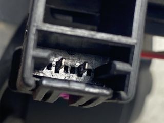 bontott OPEL MERIVA A Csomagtér Nyitó Kar / Gomb