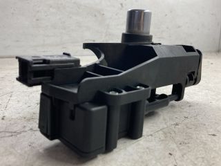 bontott OPEL MERIVA A Csomagtér Nyitó Kar / Gomb